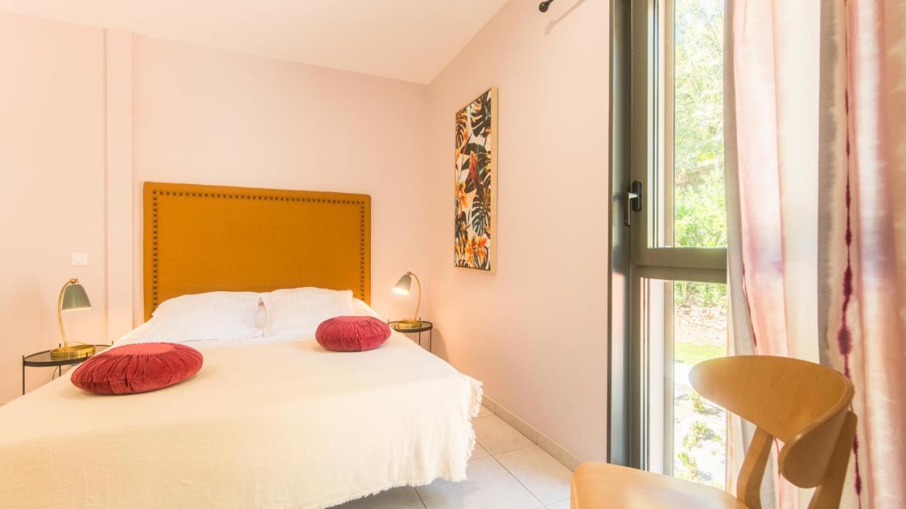 Villa Spacieuse Avec Jacuzzi Privatif Sarlat-la-Canéda Buitenkant foto